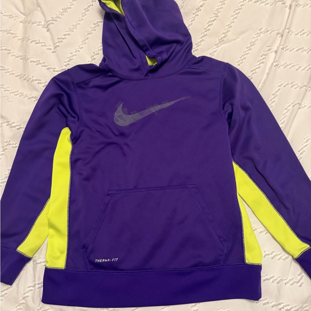 Nike Therma-Fit Hoodie in Purple and Neon Yellow